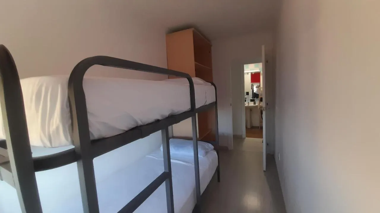 Apartamento En Σαλού 0*,